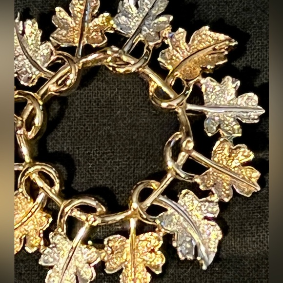 Vintage Brooch & Earrings Set - Picture 3 of 14